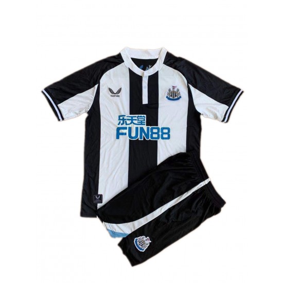 Camisola Newcastle United Criança Equipamento Primeiro 2021-2022 Manga Curta